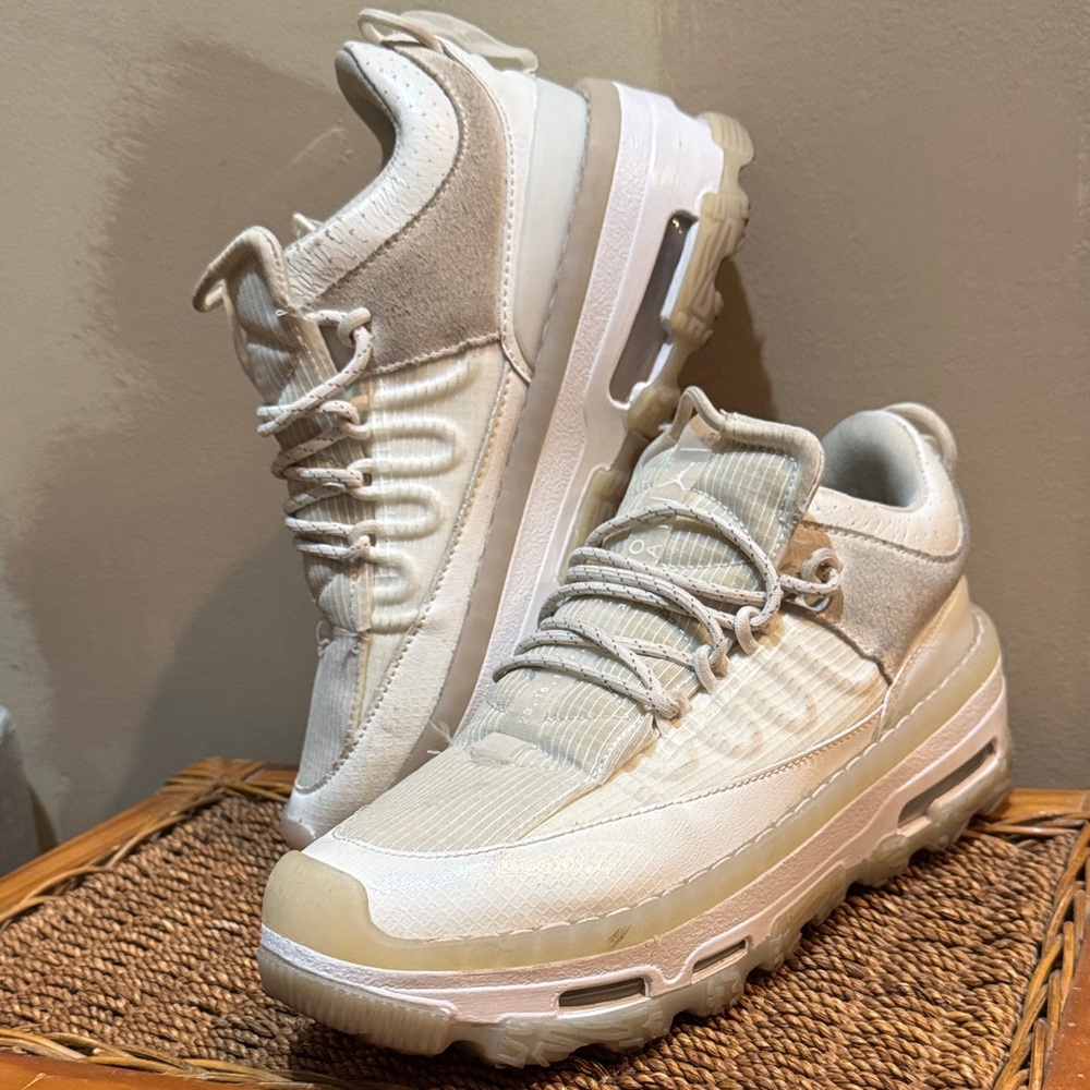Women’s Jordan Air Mae Sail Off-White Sneakers | Platform Retro Style | Size 7.5